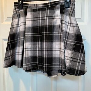 SO Black and White Plaid Mini Skirt